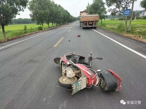 痛心！吉安夫妇遇车祸双双身亡，最终却负主要责任