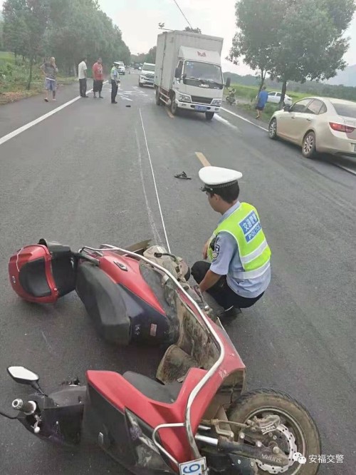 痛心！吉安夫妇遇车祸双双身亡，最终却负主要责任