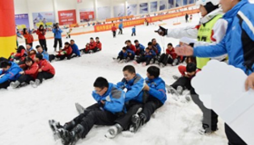 绍兴举行雪地趣味运动会