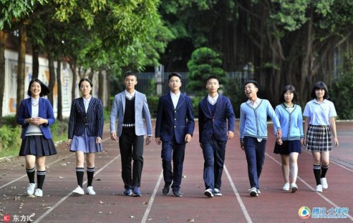 郑州多处尝试用雾森系统除霾 人工造雾恍若仙境