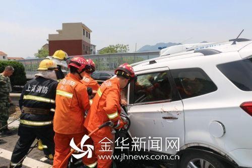 金华发生车祸导致一死二伤 疑似疲劳驾驶     