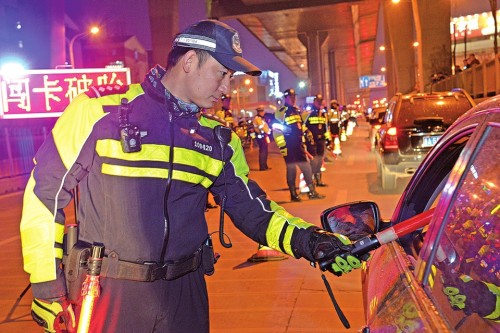 打造交通事故预防的“历城样本” ――历城交警大队交通事故预防工作成效显著