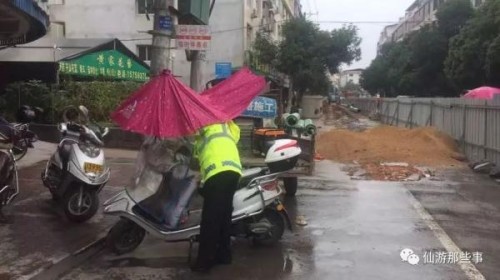 仙游一场雨，40多辆车被抓，交警：车上加装这个的统统扣留！