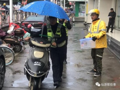 仙游一场雨，40多辆车被抓，交警：车上加装这个的统统扣留！