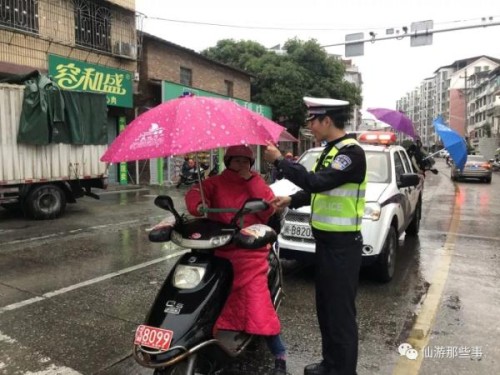 仙游一场雨，40多辆车被抓，交警：车上加装这个的统统扣留！