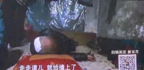 本溪男子被撞倒地，几次躲过“致命碾压”！肇事司机一溜烟跑了…