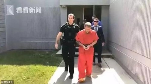 男子杀害妻儿5人藏尸车上，多亏一场车祸，警察闻到尸臭味…破案