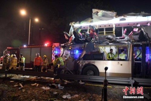 香港发生严重车祸已致6死39伤 国务院港澳办表达慰问