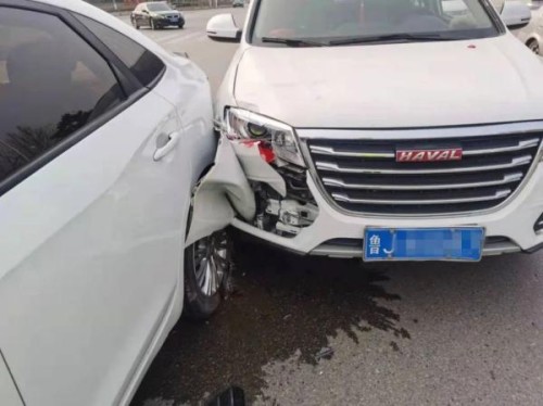 路口猛烈相撞，又是醉驾惹的祸！｜一线微观