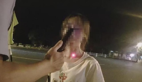 “我把今天挣的钱都给你！”乐山一女子醉驾被查，竟企图“私了”