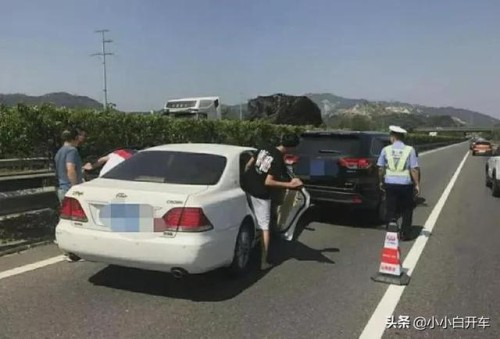 为啥一到节假日车祸事故就明显增加呢？以下几点或许能够理清思路