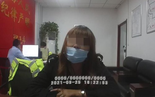 中牟一女子喝了3两白酒后，凌晨无证醉驾追尾小车被刑拘