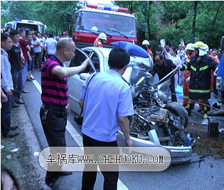 江西万载县车祸事故最新消息